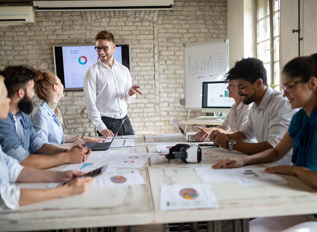 Präsentieren und professionell vor Gruppen auftreten illustration